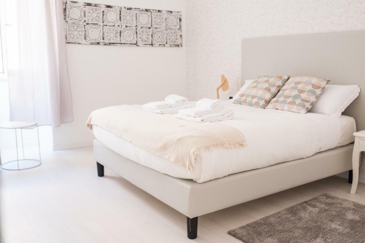 White Fanti Apartment โรม ภายนอก รูปภาพ