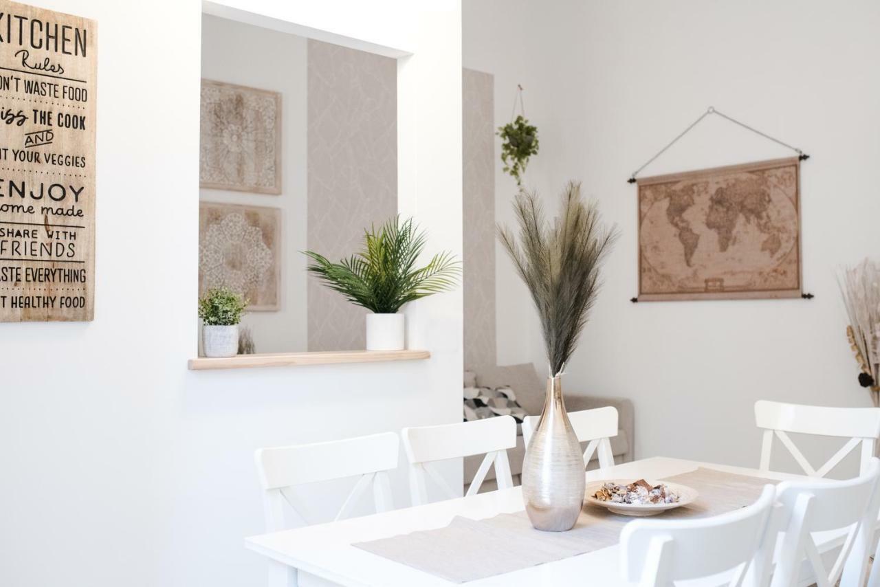 White Fanti Apartment โรม ภายนอก รูปภาพ
