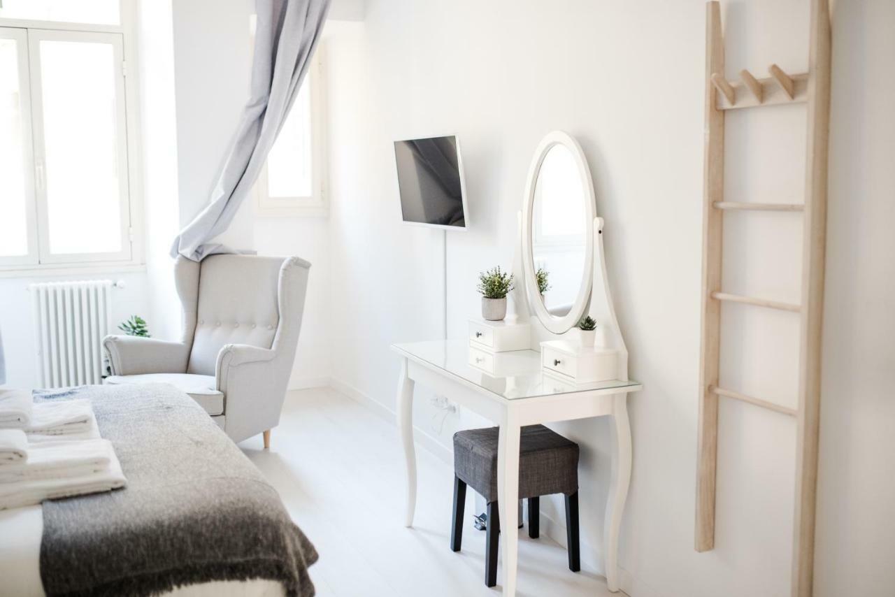 White Fanti Apartment โรม ภายนอก รูปภาพ