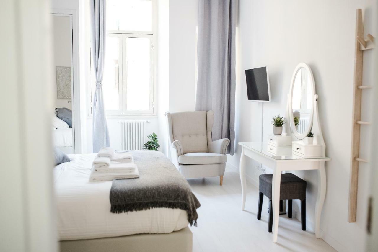 White Fanti Apartment โรม ภายนอก รูปภาพ